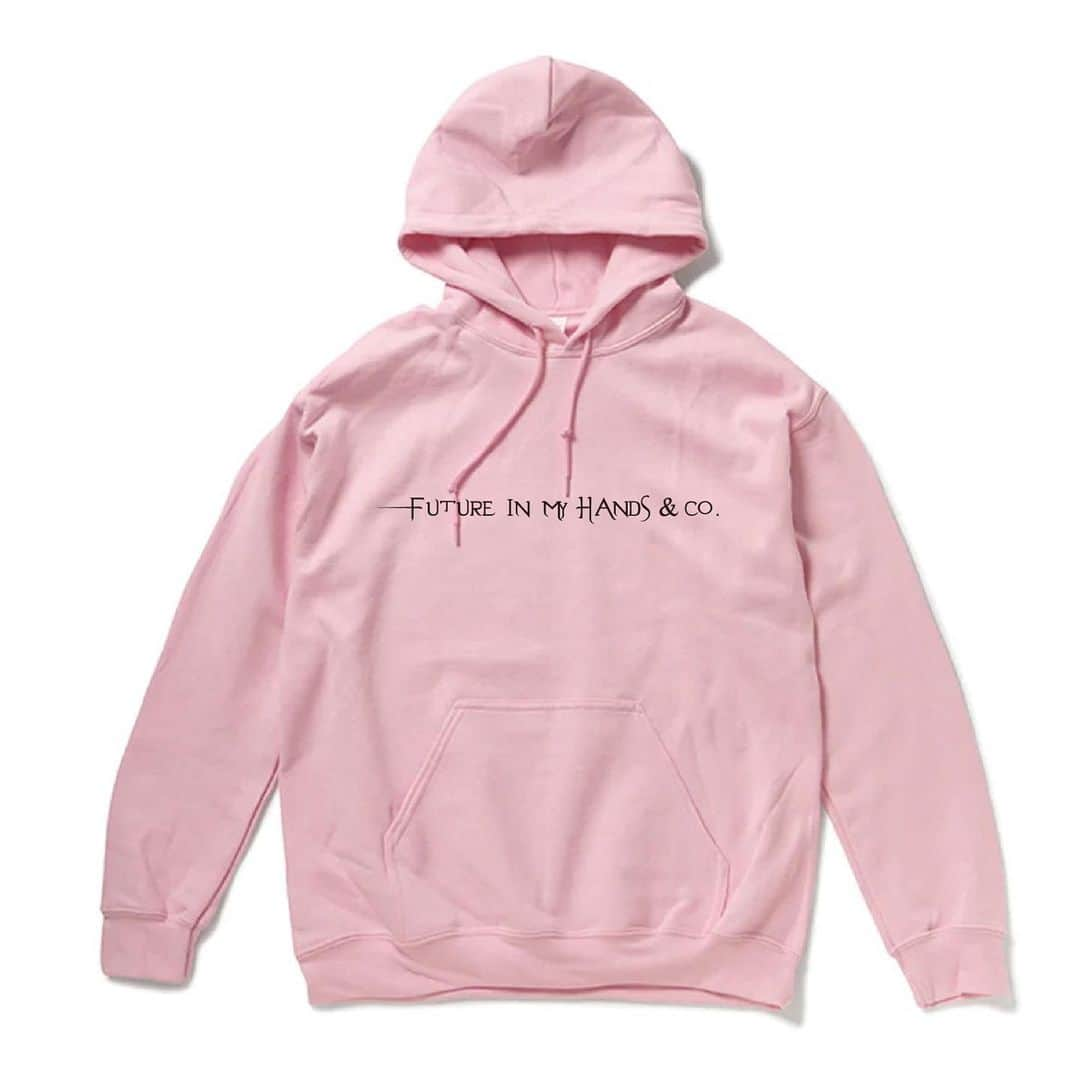 山崎裕太さんのインスタグラム写真 - (山崎裕太Instagram)「。 。  『FUTURE IN MY HANDS』 PULL OVER HOODIE  pink  購入は↓ プロフィールのリンクへ！ それか @cuorejapan  検索の所で『YUTA』と入力！  #山崎裕太  #ふぁっしょん」2月6日 17時25分 - yuta.yamazaki0308_official