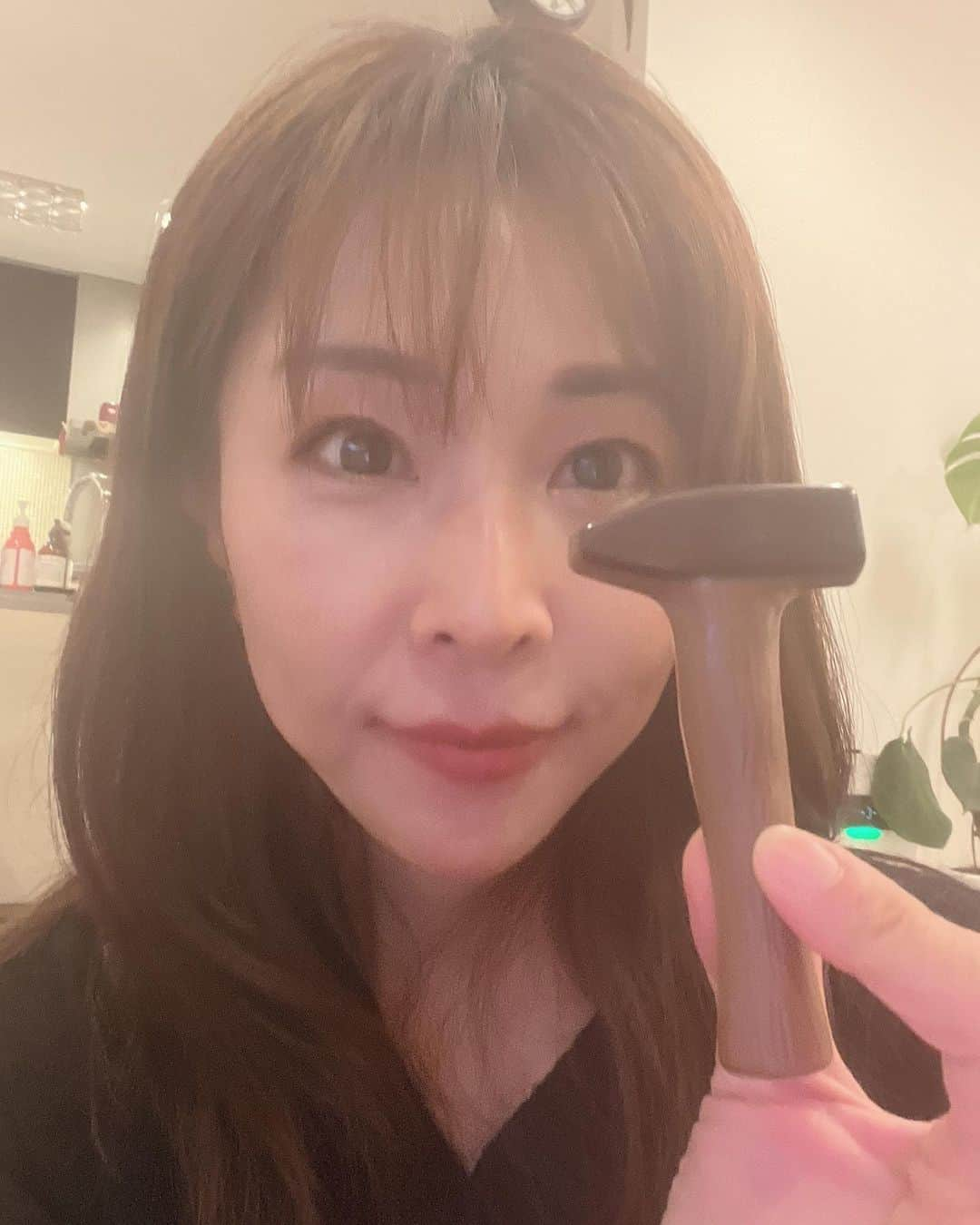 藤井日菜子のインスタグラム：「今日はとんかちチョコレート3個食べて🍫 節分には大きな恵方巻きもたらふく食べて😋 食べたければ糖質もとり、ストレスなく、自分の体と向き合い健康第一で過ごして行けたらと思います🌟  #バレンタイン」