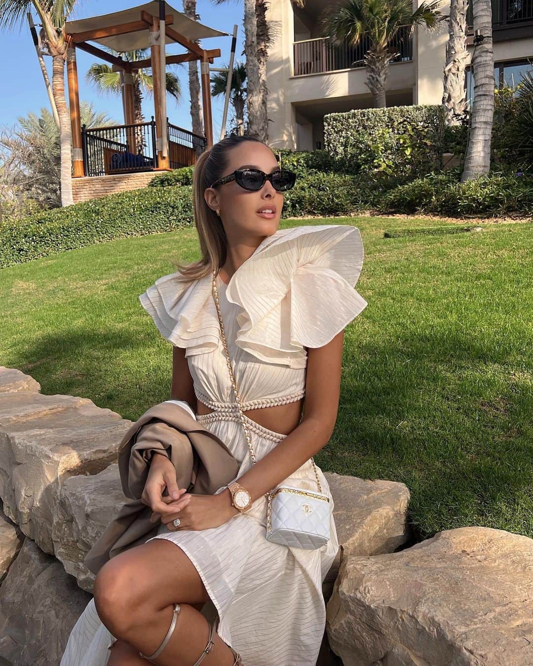 ヴィクトリア・ヴァルガのインスタグラム：「Sunday afternoon stroll ⛅️」
