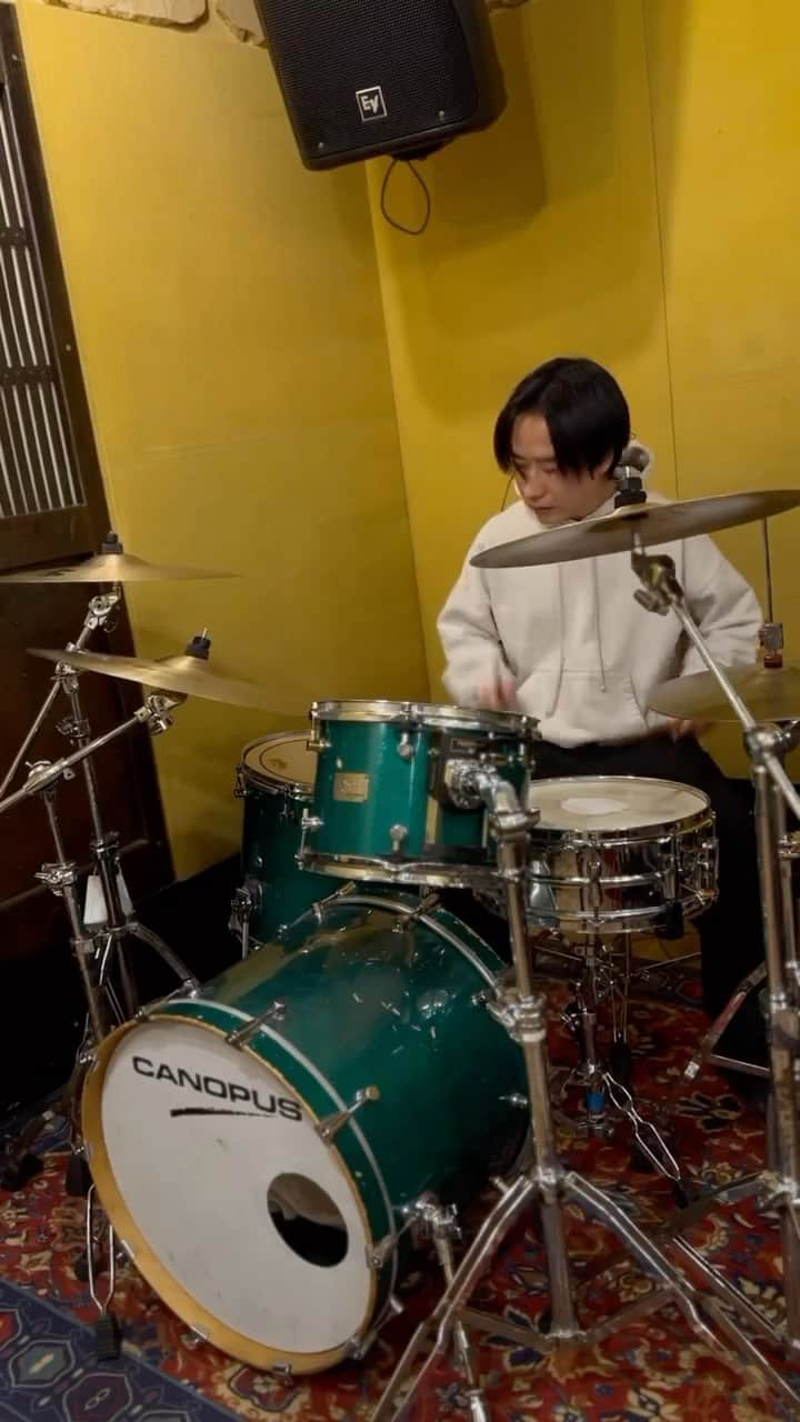 山本晃紀のインスタグラム：「MIMiNARI - Itowanai Drum cover」