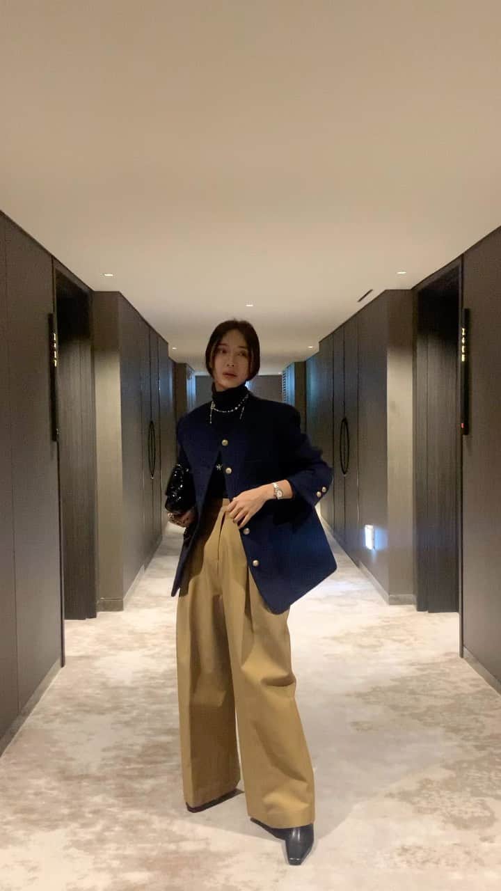キム・ボラムのインスタグラム：「날씨가 풀리고 있네요 ..? #르라미」