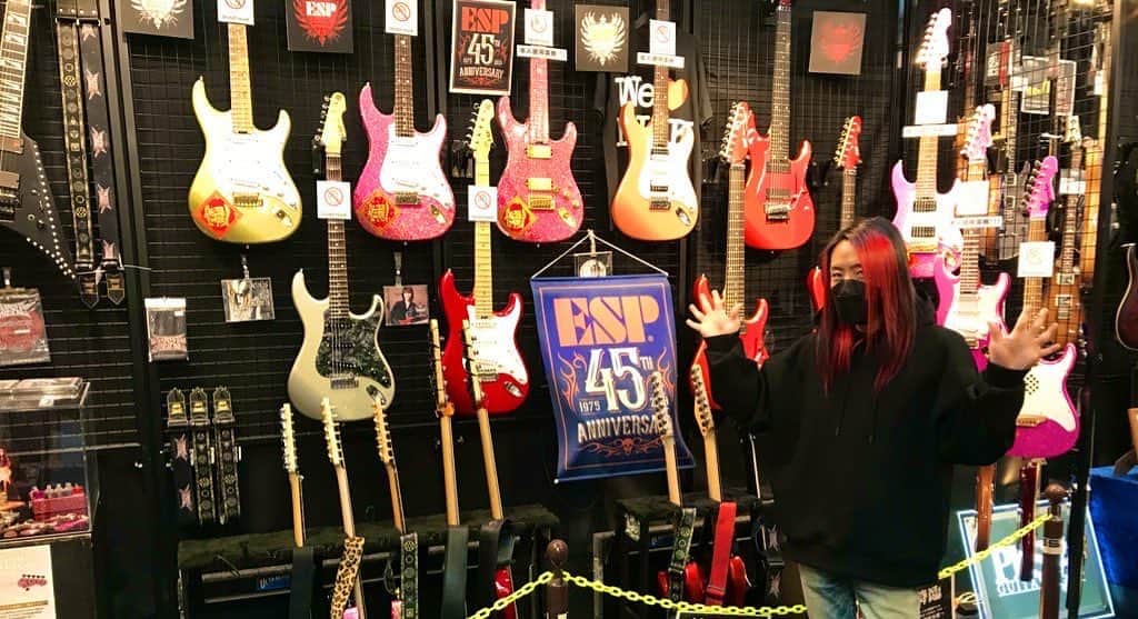 のインスタグラム：「🎸🎸🎸🎸」