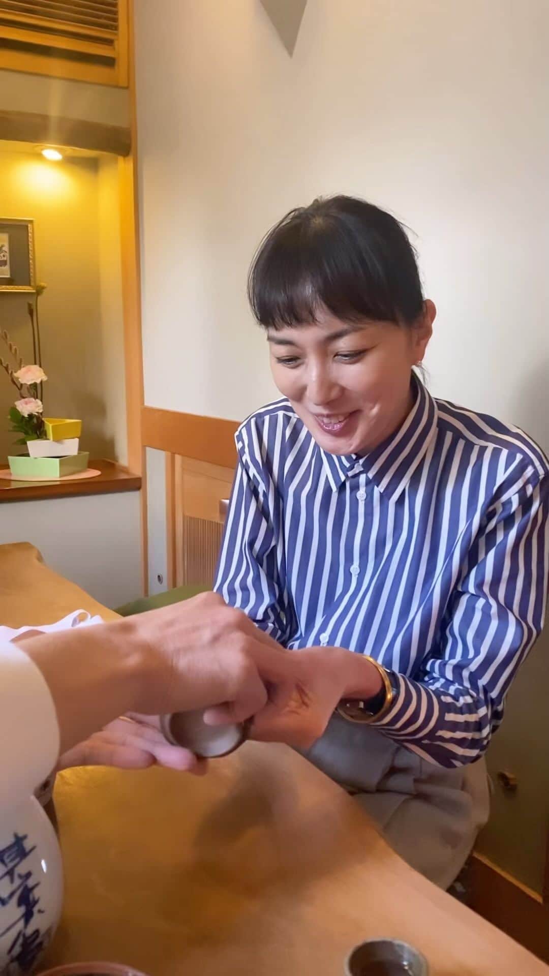 板谷由夏 のインスタグラム：「おはようございます 朝から失礼致します 先日のインスタにたくさんメッセージありがと‼️ ご自身のこと、書いてくださった方もいて。 わたしは元気にしてますよ、旅先で元気に呑んでます。 旅の模様は、またね。」