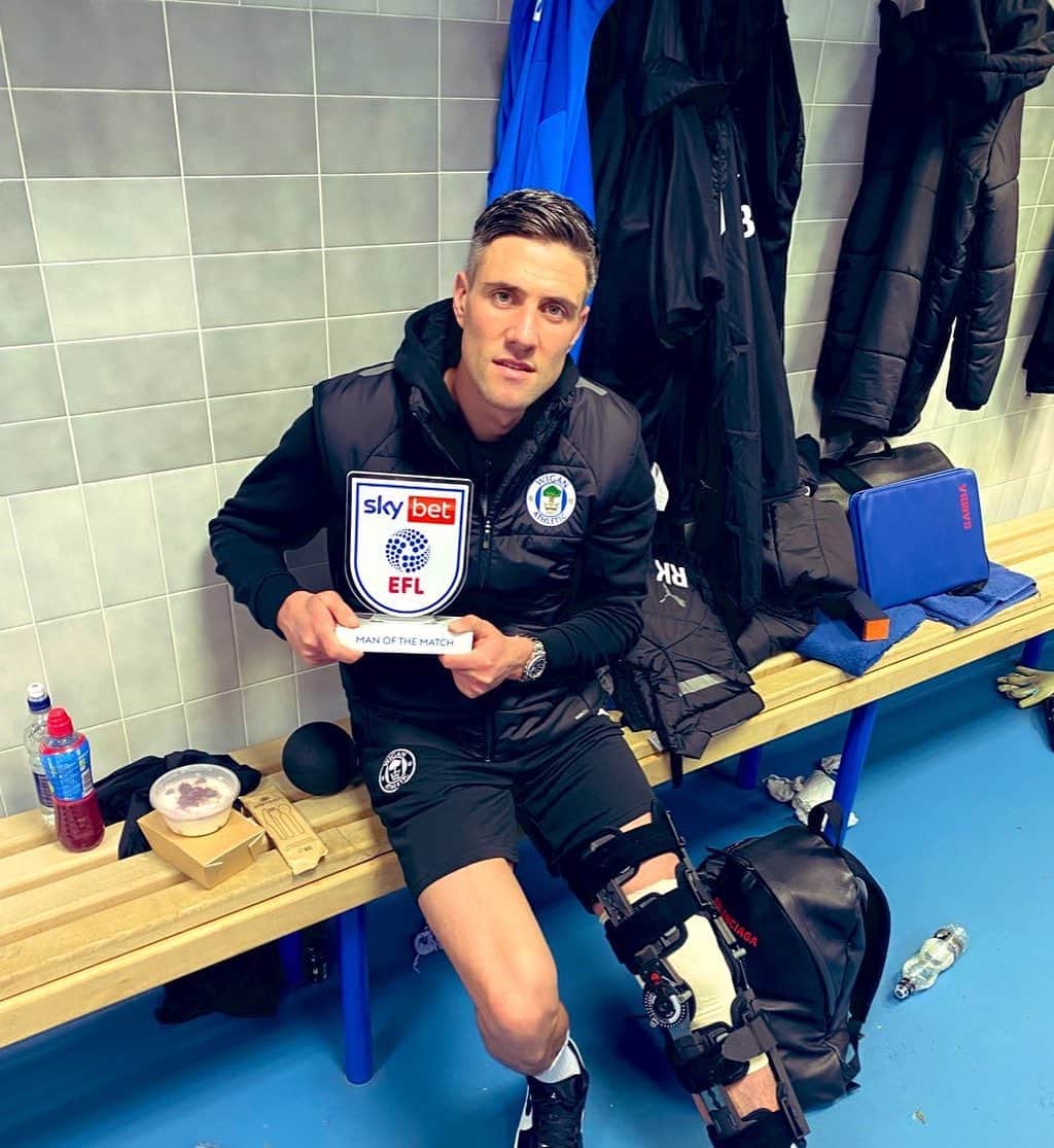 マーティン・ケリーのインスタグラム：「I’m a broken man, devastated is an understatement. The boys will build on a good performance. Thanks for the support and appreciation out there 🙏🏻」