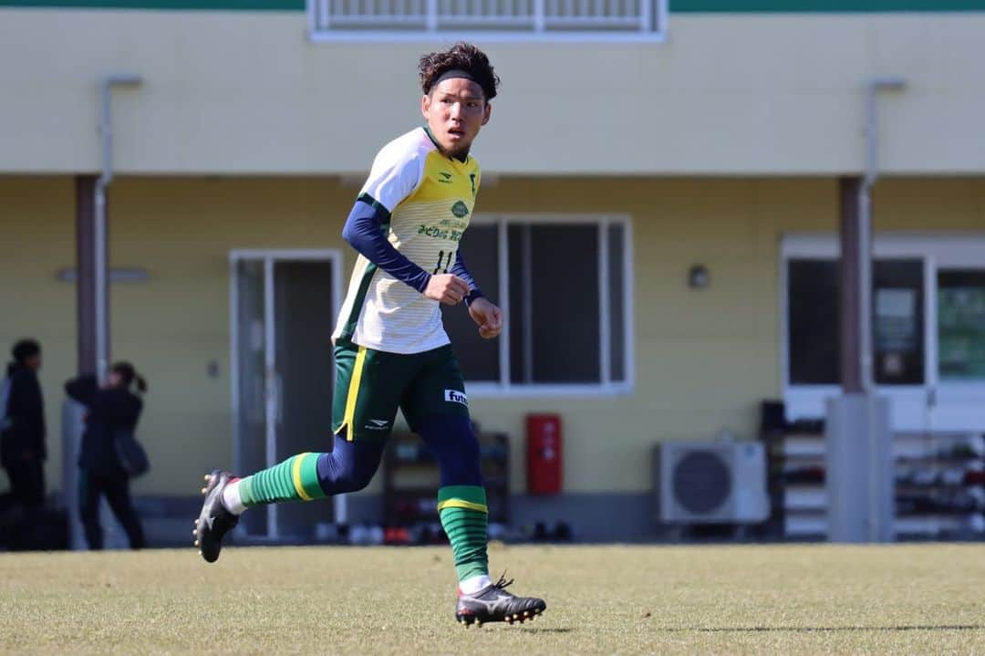 榊翔太さんのインスタグラム写真 - (榊翔太Instagram)「今年最初のトレーニングマッチ⚽️ 開幕に向けてコンディション上げていきます💪🔥  #vonds市原  #榊翔太  #ゴール」2月7日 14時14分 - shota.sakaki