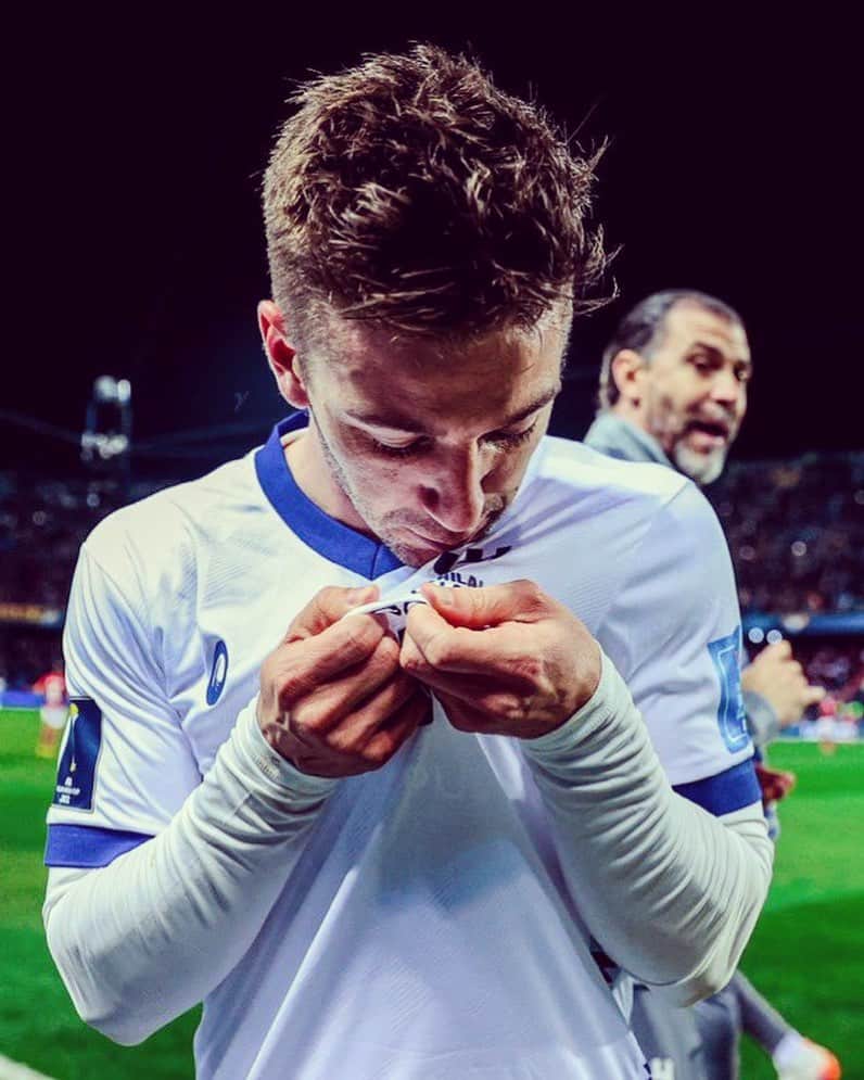 ルシアーノ・ビエットのインスタグラム：「Making history @alhilal」