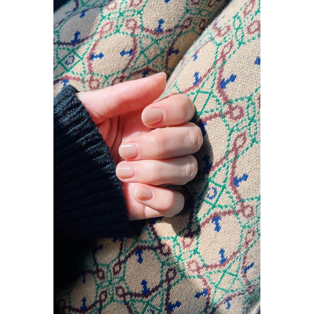 奈緒さんのインスタグラム写真 - (奈緒Instagram)「. ベージュ☺︎」2月8日 11時15分 - sunaosquare