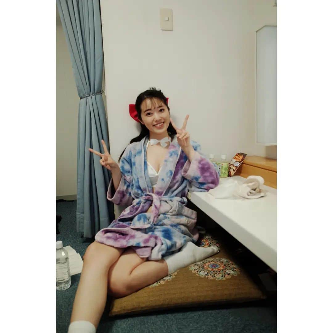 生越千晴のインスタグラム：「#ギルガメッシュFIGHT 思い出（📸） リボンがとても似合うかわいいまりりちゃん🎀  ギルガメッシュFIGHT Paraviにて1話〜5話配信中🔥ぜひご覧ください！  #杉本愛莉鈴」