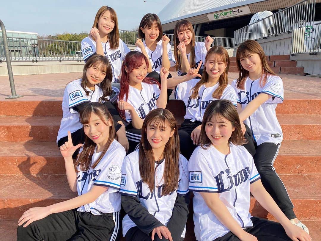 のインスタグラム：「新チームを牽引する継続メンバー達！ 今年も最高のチームを作っていきます❤️‍🔥  開幕に向けて、毎週ダンス漬けのリハーサル🏃🏻‍♀️ 早く皆さまの前でパフォーマンスがしたいです🎶  2月はダンス動画も投稿していくのでお楽しみに😊  #bluelegends #seibulions #埼玉西武ライオンズ」