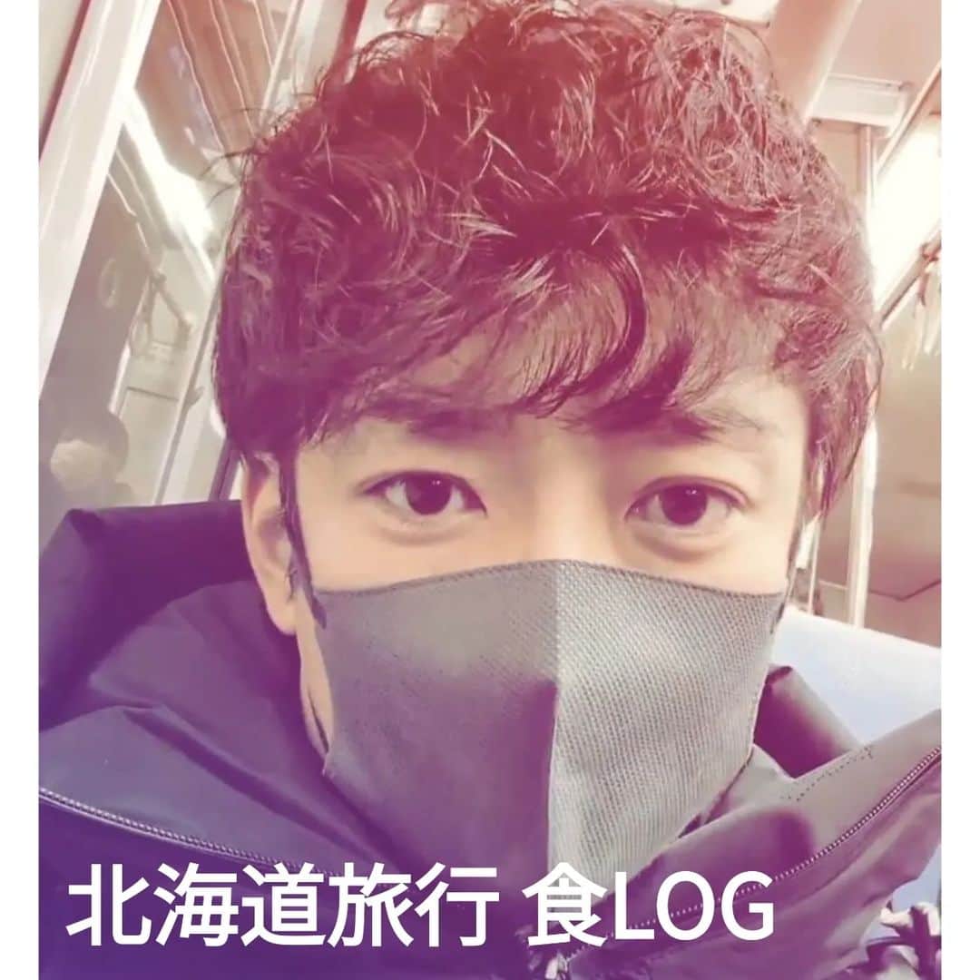 田村一将のインスタグラム：「北海道旅行で色んなもの食べました🤤 フォロワーさんが教えてくれたところがほとんどだったし、北海道旅行行くときの参考にしたいってコメントももらってたので行ったお店書いときます🤗  函館うに うらかみ @unimurakami_n  3回目くらいだけど、北海道行くたび毎回行ってるくらい大好きな海鮮屋さん🤗  かに亭 @kanitei.sapporo 初めて行った！老舗な感じの雰囲気良いし最高！ カニの刺し身本当に美味しかった🤤  Cafe De Spice @cafe_de_spice  初めての海鮮スープカレー！普通のスープカレーよりあっさりしてておいしかった✌️  ラーメン信月 @shin_getsu_ramen  生姜ラーメン😊酔ってたから味は覚えてないよ🤫  羊食市場しまだや ジンギスカン美味しかった😊癖がないし臭いもつかなくて最高✌️  写真はないけど他にも、 西屯田通りスープカレー本舗 @nishi5311202  スープカレー🍛ここ、まじ美味かった🤤  開陽亭 海鮮最高！カニクリームコロッケやばかった🤤  みんなのお陰で最高の旅でした😊 さて、減量しなきゃ😑笑」