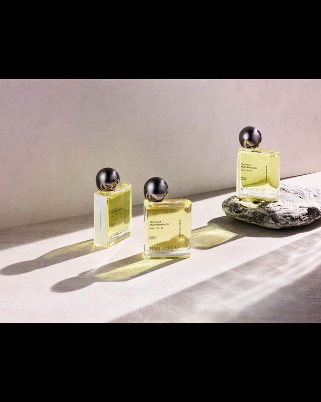 土田瑠美さんのインスタグラム写真 - (土田瑠美Instagram)「Rula オンラインストア SALON’s MARKET  トレンドのアイテムや情報が随時発信されておりますので 是非ご覧ください✨  会員ご登録は投稿内のQRコード、 top画URLよりのSALONS MARKET のリンクより会員ご登録、 又は 私のInstagramトップ画の ストーリーズアーカイブ"online store"に 会員登録URLを貼り付けておりますのでそちらをご利用ください☺️  既にストーリーズをご覧頂いて 全国の沢山の皆様に会員ご登録、ご購入頂き 誠にありがとうございます🙇‍♀️  人気の sinnpureteやdanceのヘアケアアイテム等 今後も又おすすめのアイテムがありましたら随時ご紹介したいと思います☺️✨」2月8日 15時10分 - ru0711