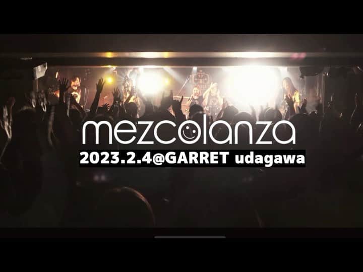 ハジメタルのインスタグラム：「今週土曜日、2/11 12時公開！  2023.2.4(土) @ GARRET udagawa  3年ぶりに行われたワンマンライブ「mezcolanza ワンマンライブ 36.3℃」のダイジェスト映像をmezcolanza official YouTube channelで公開します。  約90秒の短い映像ですが、当日を思い出せる内容になっております。多分…。  ライブの音は色々とメンバーと相談しないといけないのでまだ公開できませんが…Twitterのハッシュタグで頂いた感想を元に参考にさせて頂きます。  今回はYouTubeのコメントも出来るように解放しておきますので、1週間経ての感想や引き続き当日のライブで見たい曲などあれば教えて下さい。  当日のセトリはこちらから https://youtube.com/playlist?list=PLpAWxSxzm2ywUq5eBPyrd5qUuzmtqW2uM  当日来られたお客様にはライブの最後にお願いした映像もこんな感じかなぁとかも思い巡らせて下さい。  なお、この日から発売した新しい物販も通販サイトで購入できるように準備致しました。 こちらも土曜日のお昼以降サイトに随時反映致します。  2/11 12時以降下記サイトにて https://mezcolanza.booth.pm  引き続きよろしくお願いします。  #mezcolanza #garretudagawa  Vo. #Cocomi  Gt. #カトウタロウ  Key.#ハジメタル  Ba.#おかのいずみ  Dr.#西浦謙助   #mezcolanza  #メスコランサ」
