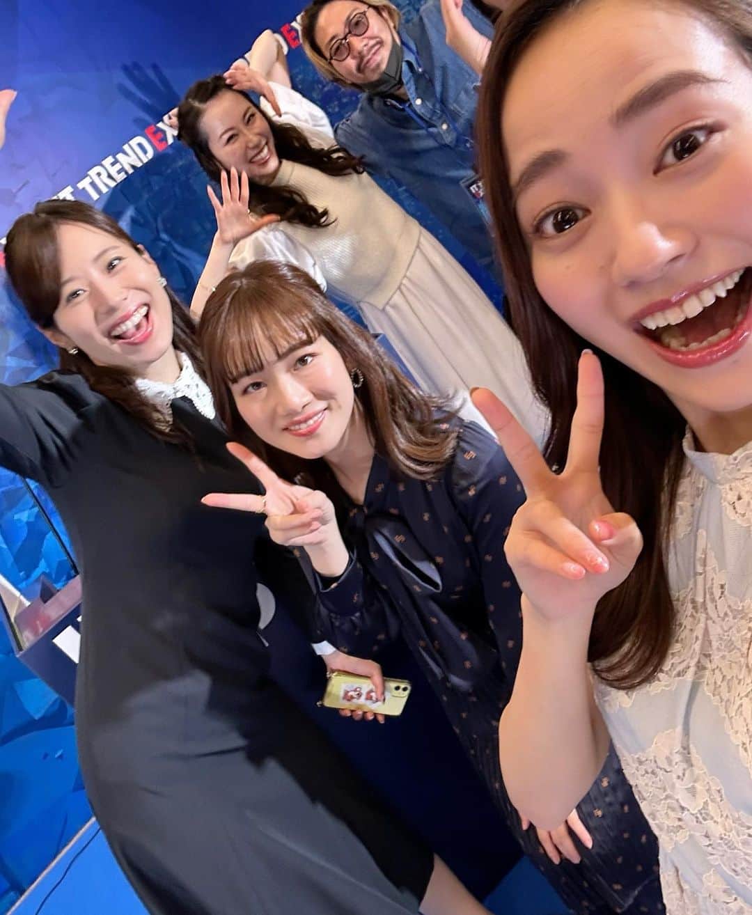 釜井美由紀さんのインスタグラム写真 - (釜井美由紀Instagram)「ITトレンドEXPO 2023 winter💙 ⁡ 昨年夏に続き、MCとして参加させていただいています✨ 今回はwinterということで シロクマちゃんが出迎えてくれました♡🐻‍❄️ ⁡ 残り２日間もよろしくお願いします☃️ ⁡ #itトレンドexpo #オンラインイベント #オンライン展示会 #tbsスパークル #アナウンサー #フリーアナウンサー #mc」2月8日 19時34分 - miyuki.kamai