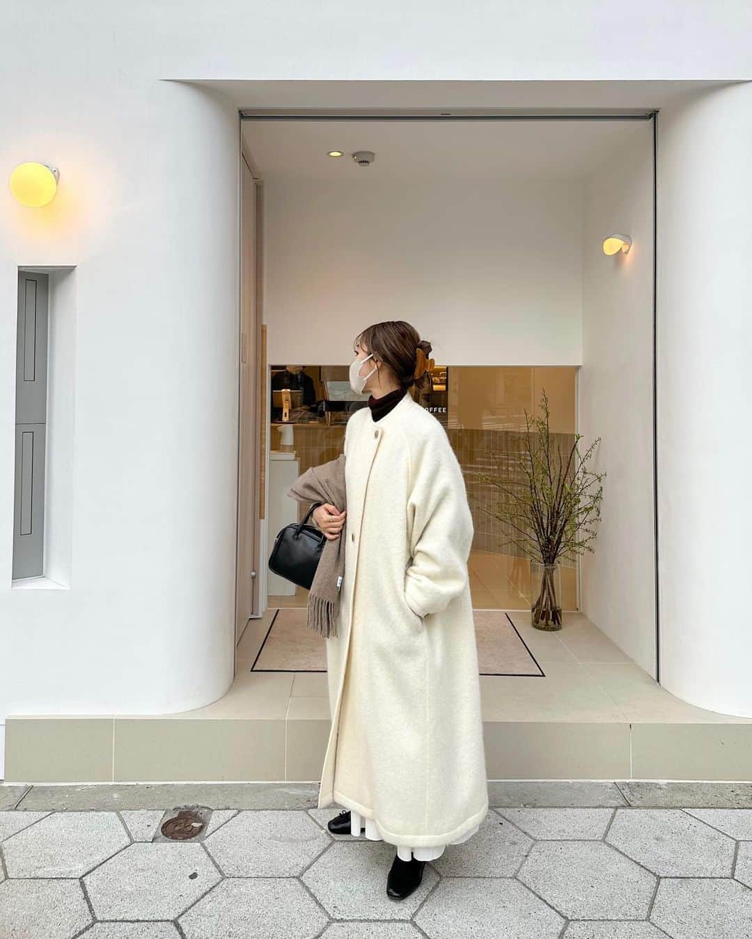 小川陽香のインスタグラム：「🤍🤍🤍 ㅤ  ㅤㅤ大阪の時のふく〜⛄️ㅤ」