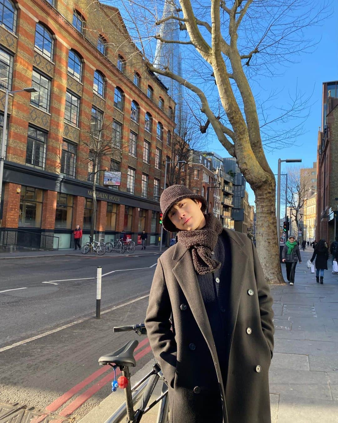 キム・ヨンデさんのインスタグラム写真 - (キム・ヨンデInstagram)「London✈️」2月8日 21時13分 - youngdae0302