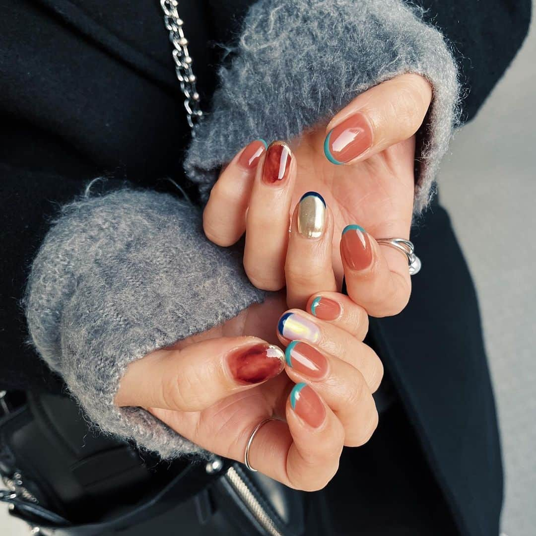 江夏詩織のインスタグラム：「new nail💅 かわいい！」