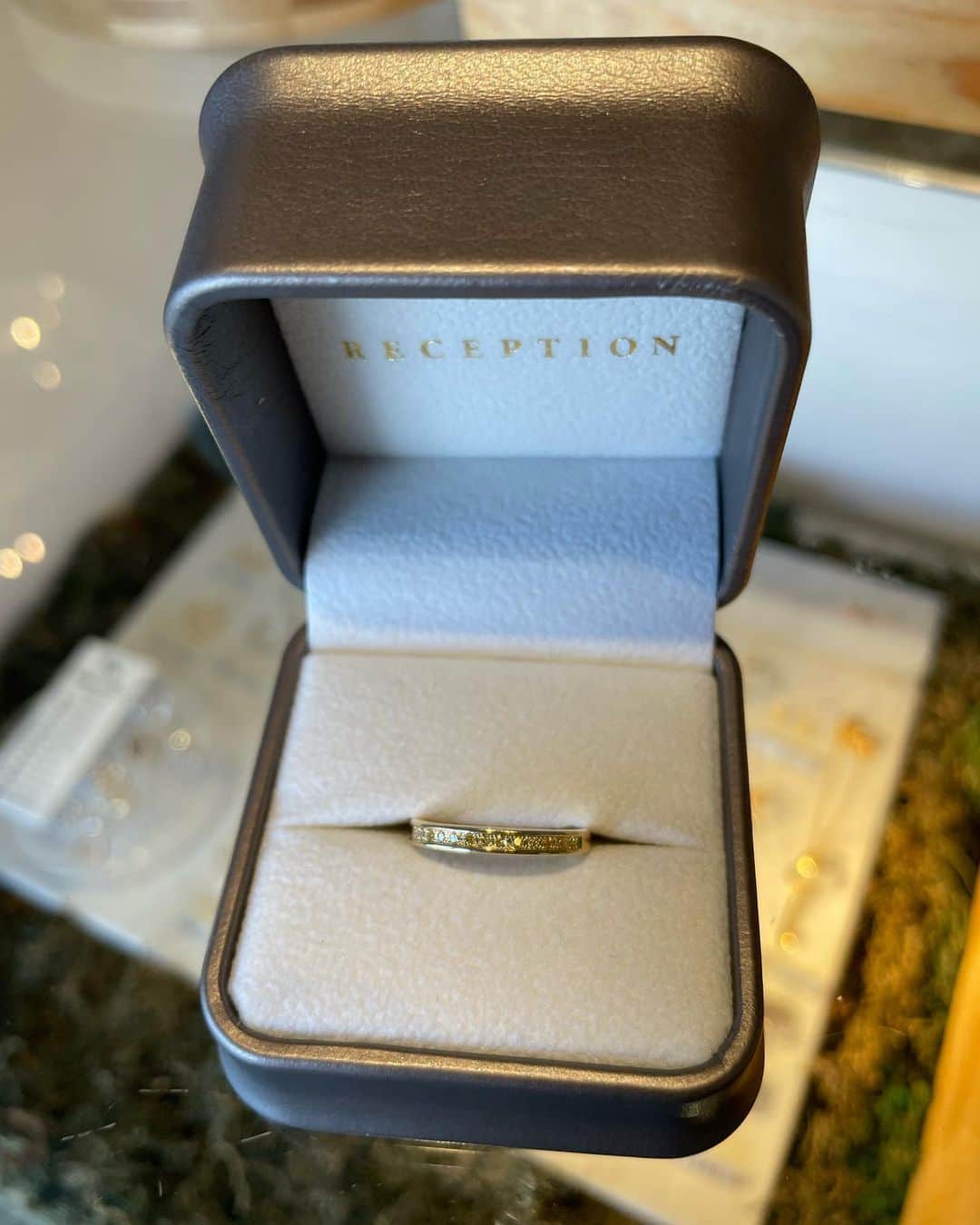 森崎浩司さんのインスタグラム写真 - (森崎浩司Instagram)「新しい素敵な指輪を購入しました💍✨😊  イエローダイヤモンド💎を使ったピンキーリング💍✨  ピンキーリングが欲しいなぁって思っていた矢先にお店の小幡さん @hisa0814 に出会い、自分好みのリクエスト通りの指輪を作っていただきました💍✨  本当にありがとうございました✨ 大切に使わせていただきます🙇‍♂️💍  気になる方はぜひお店の方に寄ってみてください😊  @reception_jewelry」2月23日 13時36分 - koji.morisaki77