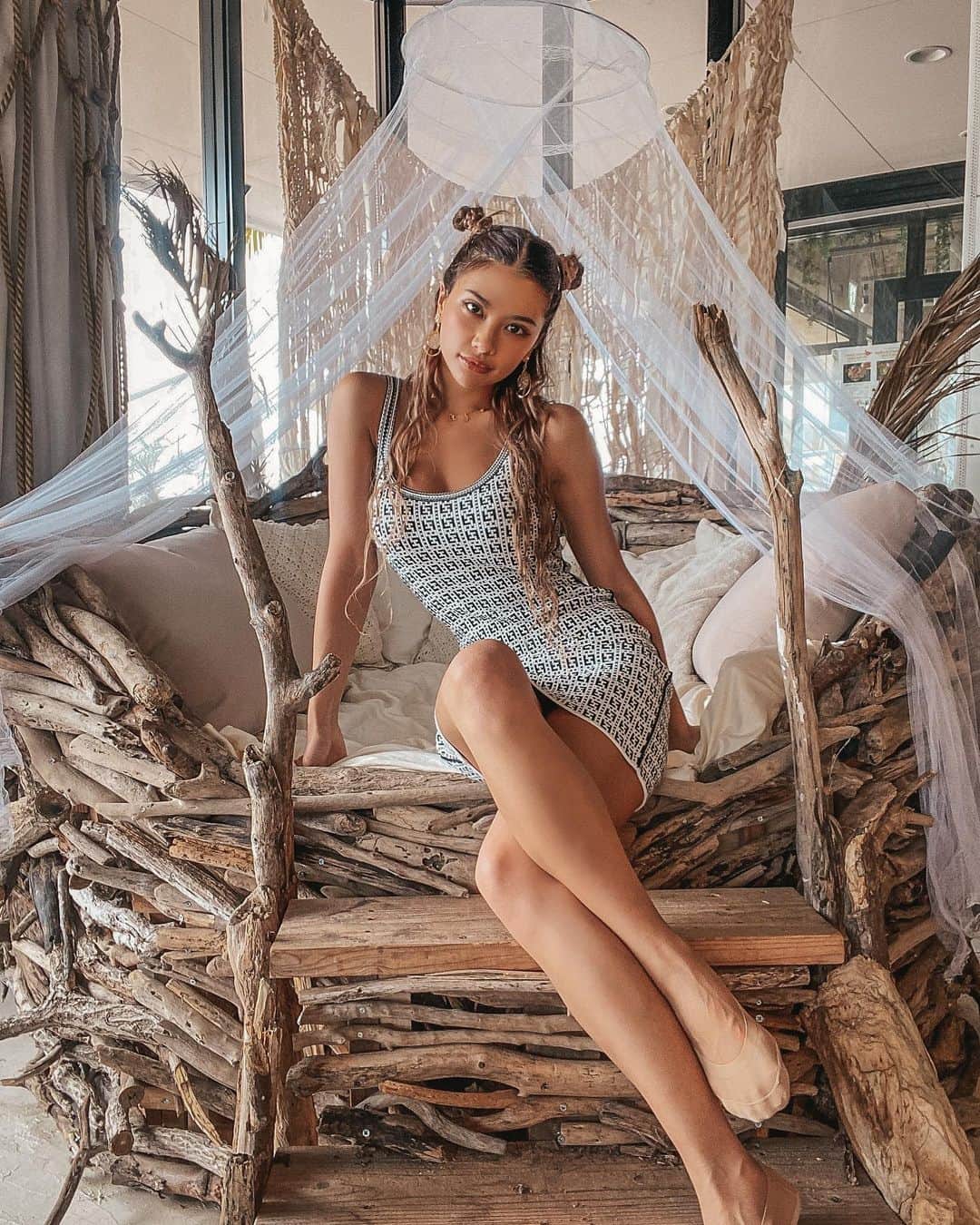VIENNAのインスタグラム：「🍂」