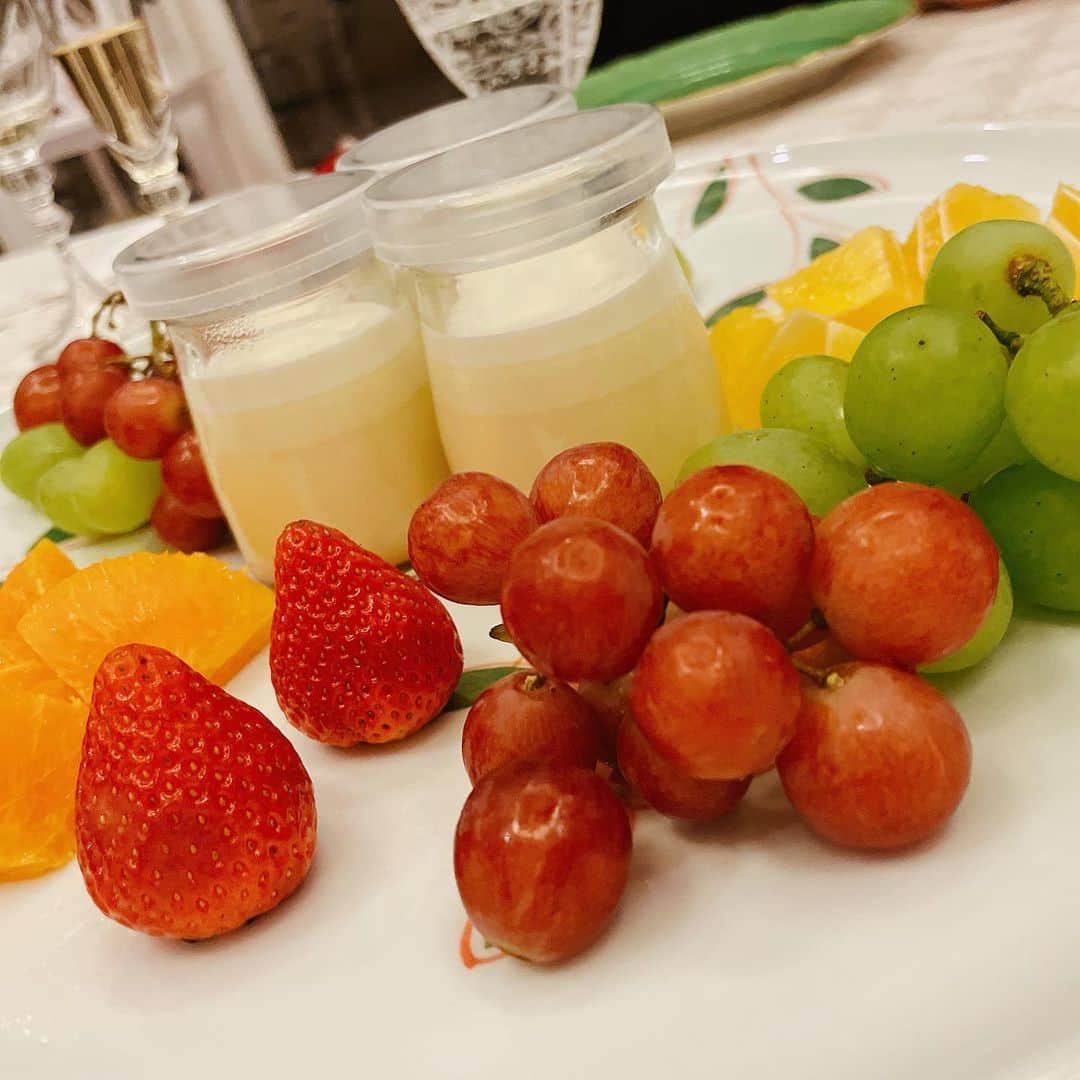 神崎美羽さんのインスタグラム写真 - (神崎美羽Instagram)「サ活しておいしー食材のおいしーご飯食べた日✨  たまには上質な栄養を補給！  本当ーに笑いすぎてサウナ入るよりも笑ってた時間の方が多かったな🤣  #サ活 #サ飯 #サ活女子」2月9日 0時46分 - miu_kanzaki