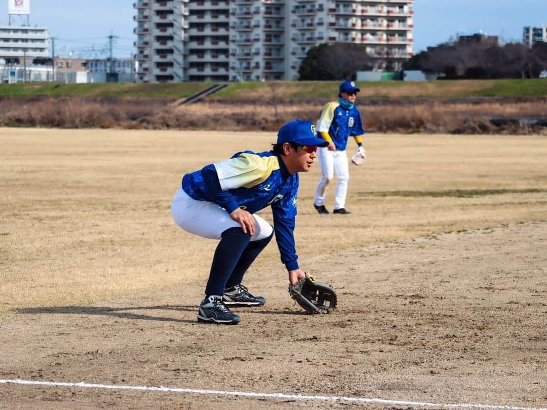 トクサンTVさんのインスタグラム写真 - (トクサンTVInstagram)「天晴2023新ユニはレワード⚾️ ポップ柄やブライトダイヤモンドだったり新しいデザインをふんだんに取り入れてオシャレに仕上がりました☺️ 夏にはもっと映えそうだ。 よし、映えよう。」2月9日 17時59分 - tokusan_no.0_appare