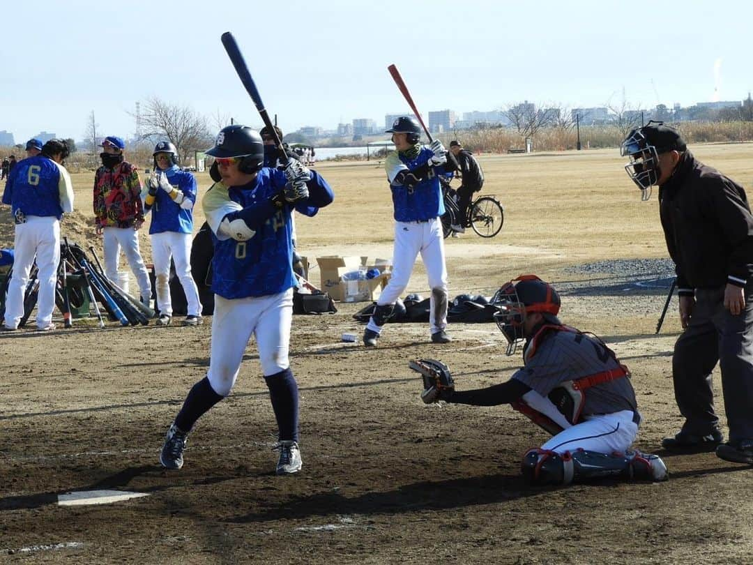 トクサンTVさんのインスタグラム写真 - (トクサンTVInstagram)「天晴2023新ユニはレワード⚾️ ポップ柄やブライトダイヤモンドだったり新しいデザインをふんだんに取り入れてオシャレに仕上がりました☺️ 夏にはもっと映えそうだ。 よし、映えよう。」2月9日 17時59分 - tokusan_no.0_appare