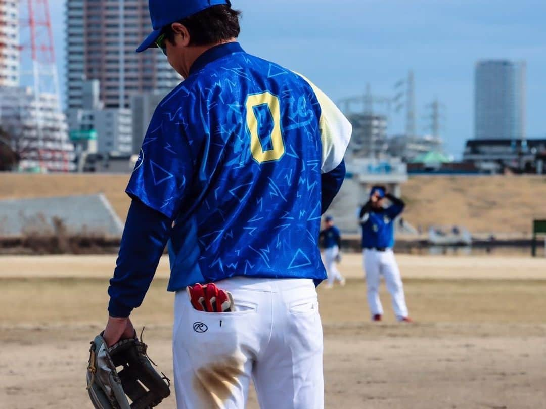 トクサンTVさんのインスタグラム写真 - (トクサンTVInstagram)「天晴2023新ユニはレワード⚾️ ポップ柄やブライトダイヤモンドだったり新しいデザインをふんだんに取り入れてオシャレに仕上がりました☺️ 夏にはもっと映えそうだ。 よし、映えよう。」2月9日 17時59分 - tokusan_no.0_appare