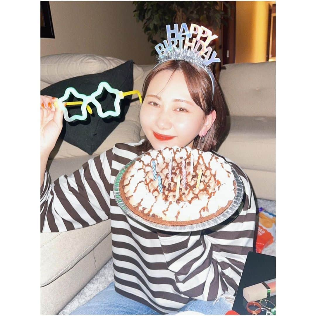 小口桃子のインスタグラム：「最高すぎる誕生日でした🎂 気が狂いそうなくらい楽しかった！！！！」