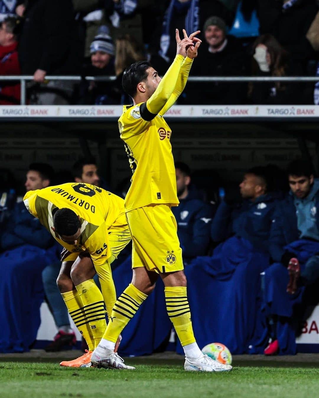 エムレ・カンのインスタグラム：「With this goal, I dedicate my love and support to the brave people in Turkey and Syria, who have shown unwavering spirit in the face of adversity. You are strong and resilient. We stand with you 🙏🇹🇷🇸🇾」