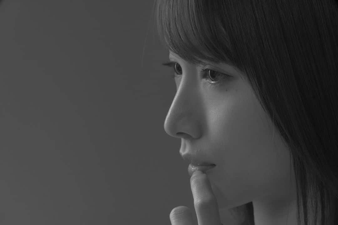 のインスタグラム：「世界でいちばん頑張ってる君に を聴くと泣けてきちゃうね  #為近あんな#portraitphotography#portrait#model#ポトレ#モデル#女優#actress#idol#gravureidol#artist」