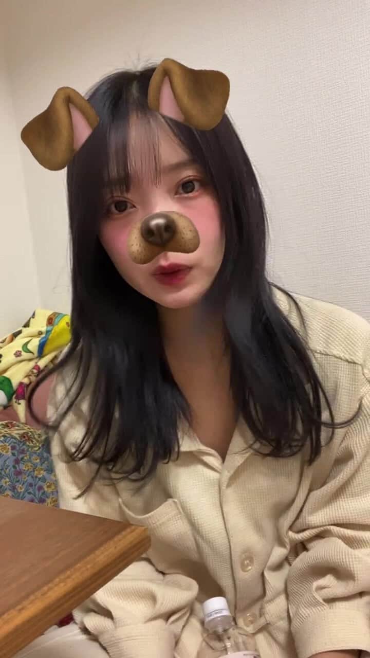mimのインスタグラム：「ねむる前」