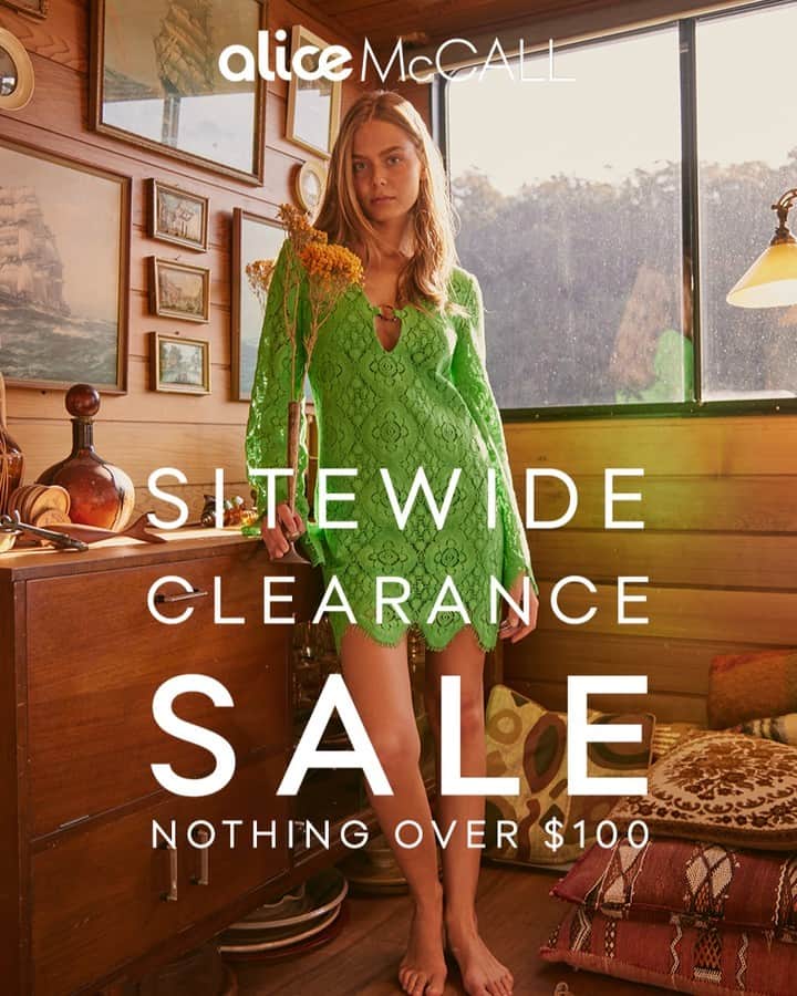 アリスマッコールのインスタグラム：「SITEWIDE CLEARANCE SALE!​​​​​​​​ Nothing Over $100​​​​​​​​ Last Chance」