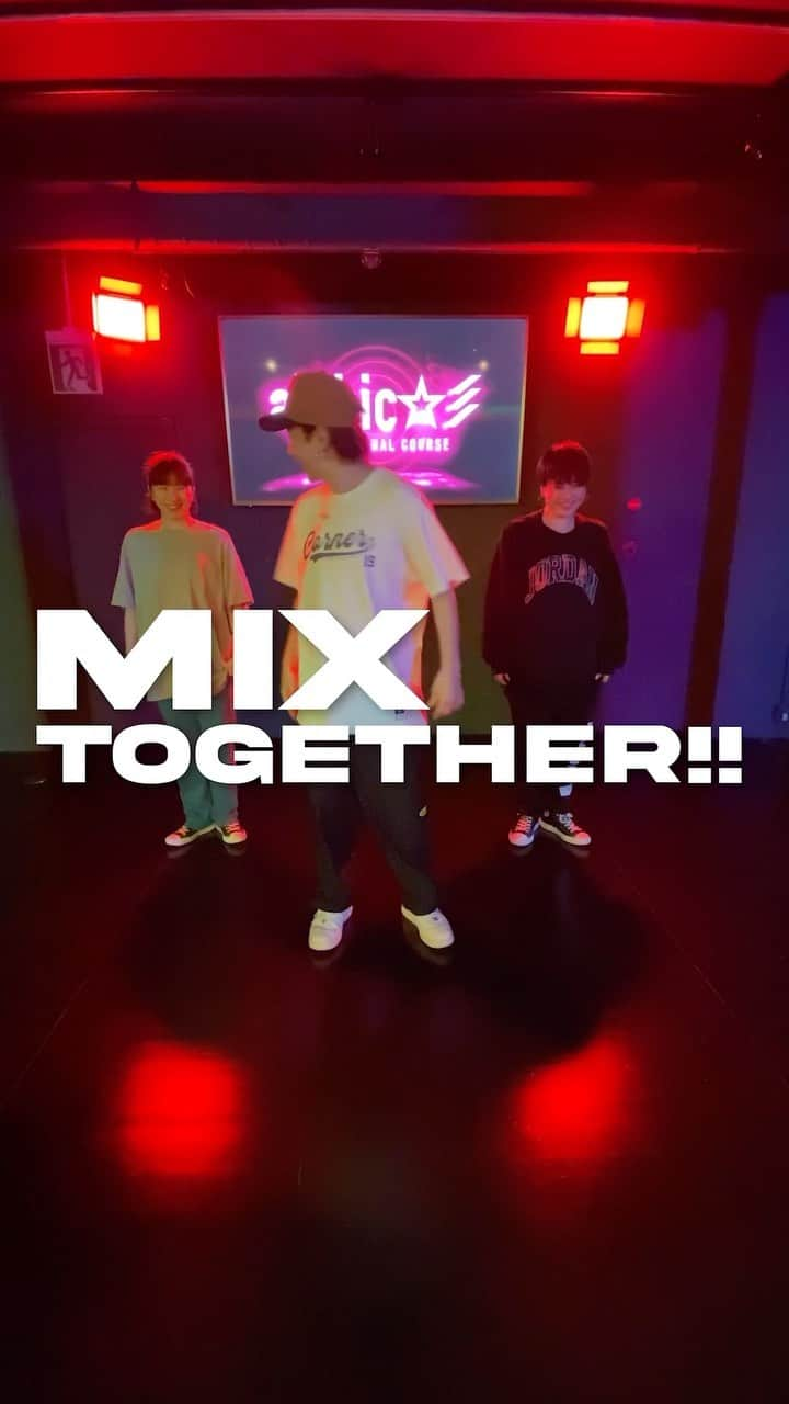 akihicのインスタグラム：「ー L.T.T.M.S. ー Let’s try to mix steps‼︎ ー 02  #studioinherit #tokyo #shibuya #dance #lesson#mixsteps  #professionalcourse #dancereels #music #ダンス動画」