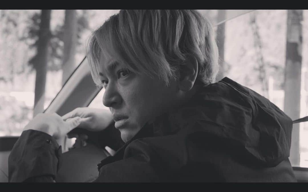 間瀬翔太のインスタグラム：「まだまだ僕は止まれない❣️僕が見たい世界、皆に見せたい世界がまだまだある❣️「お前じゃ無理だよ」なんて何百回も何千回も言われてきたし聞き飽きた🤣🌈試験もオーディションも何も落ちてからが勝負の始まりだぜ👍❤️追い込まれれば追い込まれる程、自分は強くなる‼️」