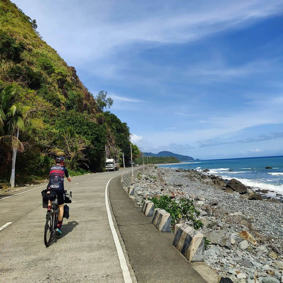 マルセル・キッテルさんのインスタグラム写真 - (マルセル・キッテルInstagram)「Bikepacking in the Philippines is mind-blowing! 😍 Beautiful country and people.」2月10日 22時51分 - marcelkittel