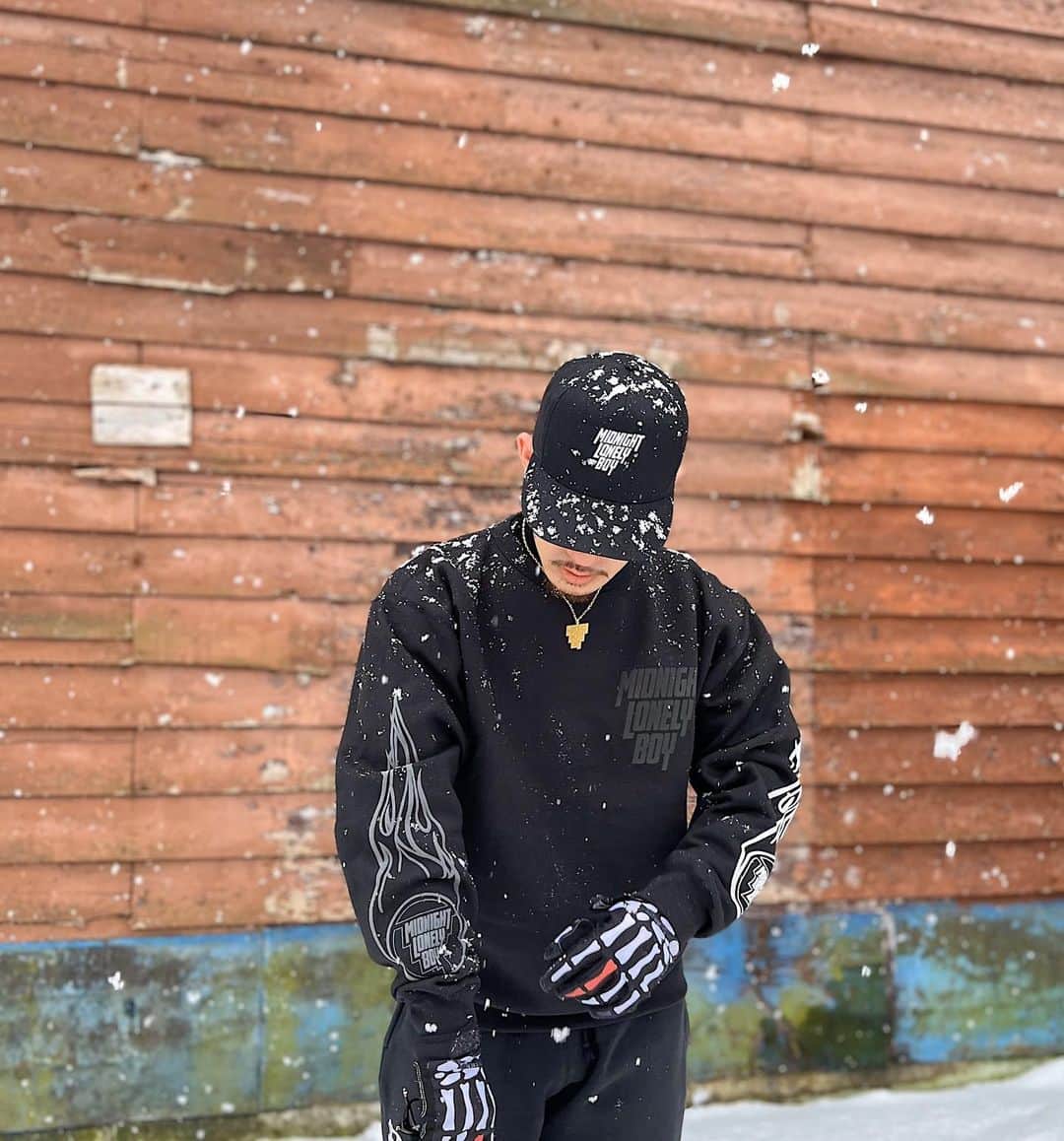 MABU（マブ）さんのインスタグラム写真 - (MABU（マブ）Instagram)「雪が降るとワクワクする☃️❄️  #1枚目に奇跡のハート型の雪のつぶ  @midnightlonelyboy」2月10日 17時59分 - mabu_mb