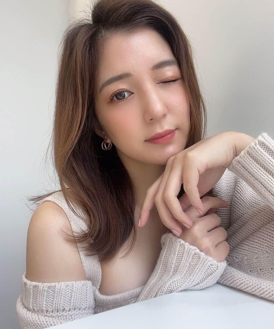 のインスタグラム：「🫣💓」
