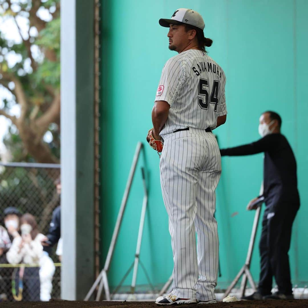 澤村拓一さんのインスタグラム写真 - (澤村拓一Instagram)「⚾️☀️🌴⛽️  #LFGCL」2月10日 20時16分 - hsawamura19