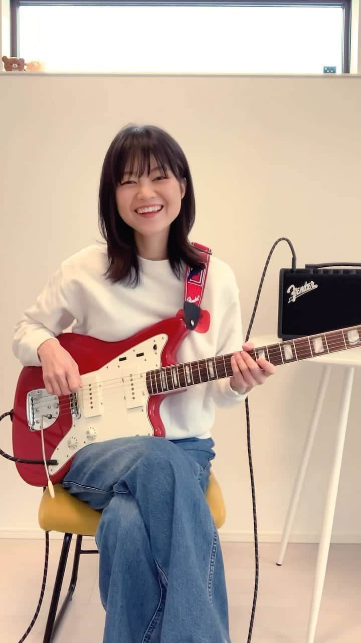 弓木英梨乃のインスタグラム：「🎶 Mustang LT40S × American Vintage II 1966 Jazzmaster🎸」