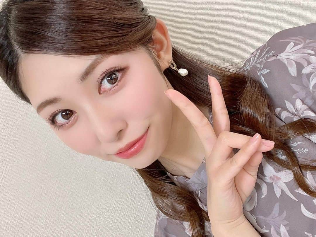 橘ゆりかさんのインスタグラム写真 - (橘ゆりかInstagram)「まつ毛いい感じだった日🧚🏻‍♀️💫 ⁡ ⁡ 2月11日 21:30〜「音ボケPOPS」みてね🫶☺️ 今週のゲストは #小野正利 さん🎶 小野さんのデビュー年である1992年の音楽シーンについてなど聞かせていただきました！ ⁡ TOKYO MX、エムキャスから視聴できます📺 ⁡ ⁡  ⁡ ⁡ #音ボケpops #中川翔子 さん #高田夏帆 さん #tokyomx  #橘ゆりか #ワンピース #ノエラ #noela  #pkcz #exile #makidai さん #djdaruma さん #buddiis #fuminori さん #kevin さん #morrie さん #fumiya さん」2月10日 22時59分 - yuricalcal