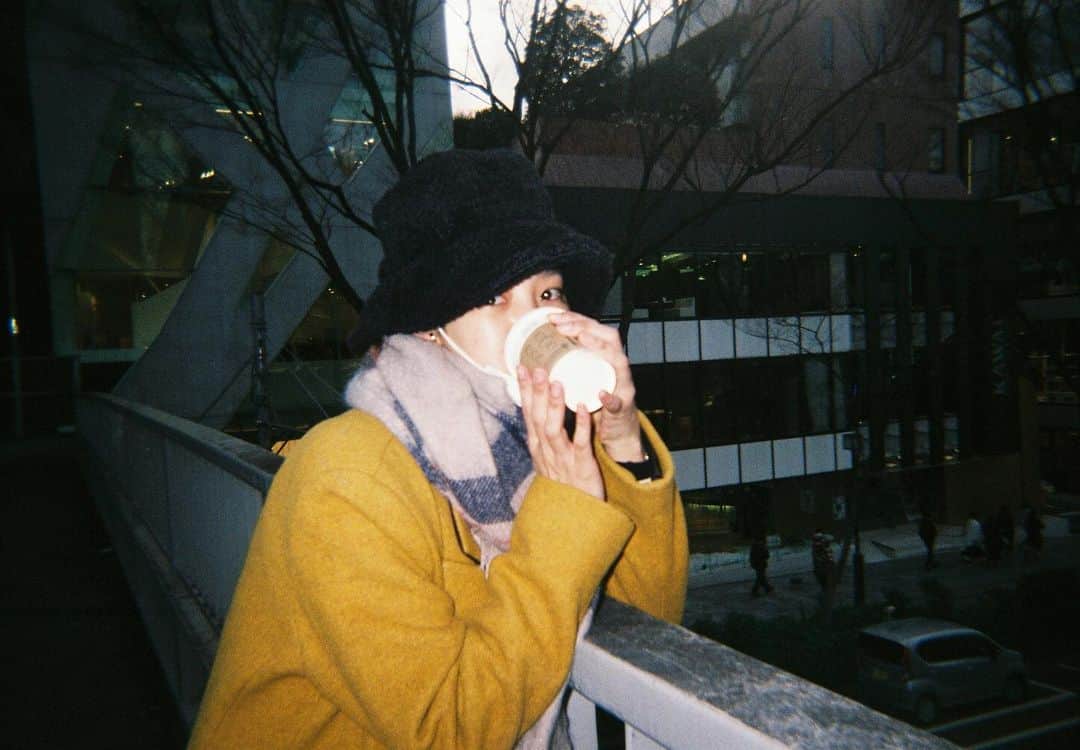 飯窪春菜のインスタグラム：「☃️  寒さに負けず温かくしてくださいネ😌🤍  #film」