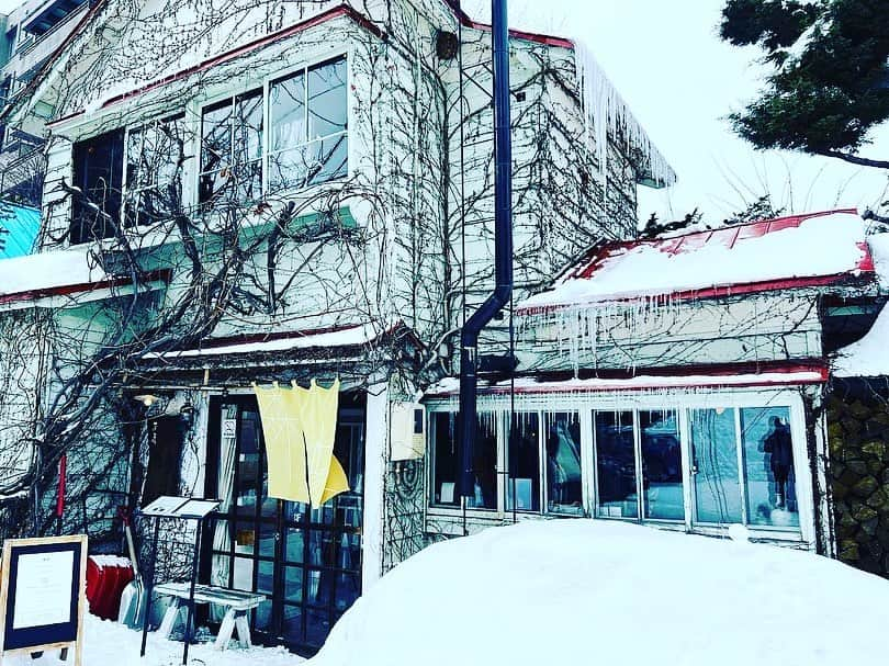 葵のインスタグラム：「北海道の思い出1 #森彦 #森彦コーヒー #札幌ゆきまつり#雪景色 #肉食べれてない」