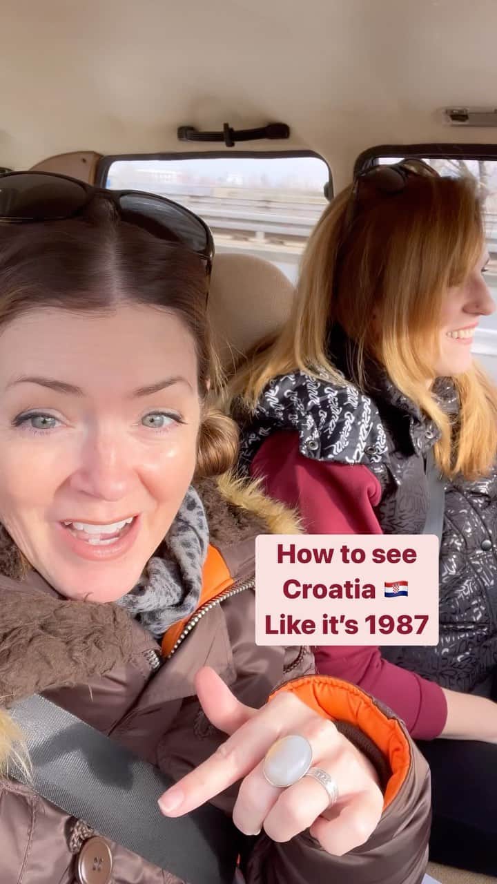 ジュリアナ・デヴァーのインスタグラム：「Have you ever ridden in a Yugo before? Have you ever even HEARD of a Yugo before? . I met Antonija, the owner of @yugocaradventure, during my scout of Zagreb, Croatia 🇭🇷 for a possible new tour. . Antonija is so super fun and her Yugos are adorable. I loved seeing an off-the-beaten-path Zagreb, but by now you all know that’s my jam! . Check this adventure out if you go to Zagreb or let me know if you want to go to Croatia and do this on my tour. . So…who’s been in a Yugo?? 🚗 . #womenownedbusiness #womenownedsmallbusiness #visitzagreb #cleverdeveradventures #julianadever #croatiatravel #lovezagreb #zagreb」