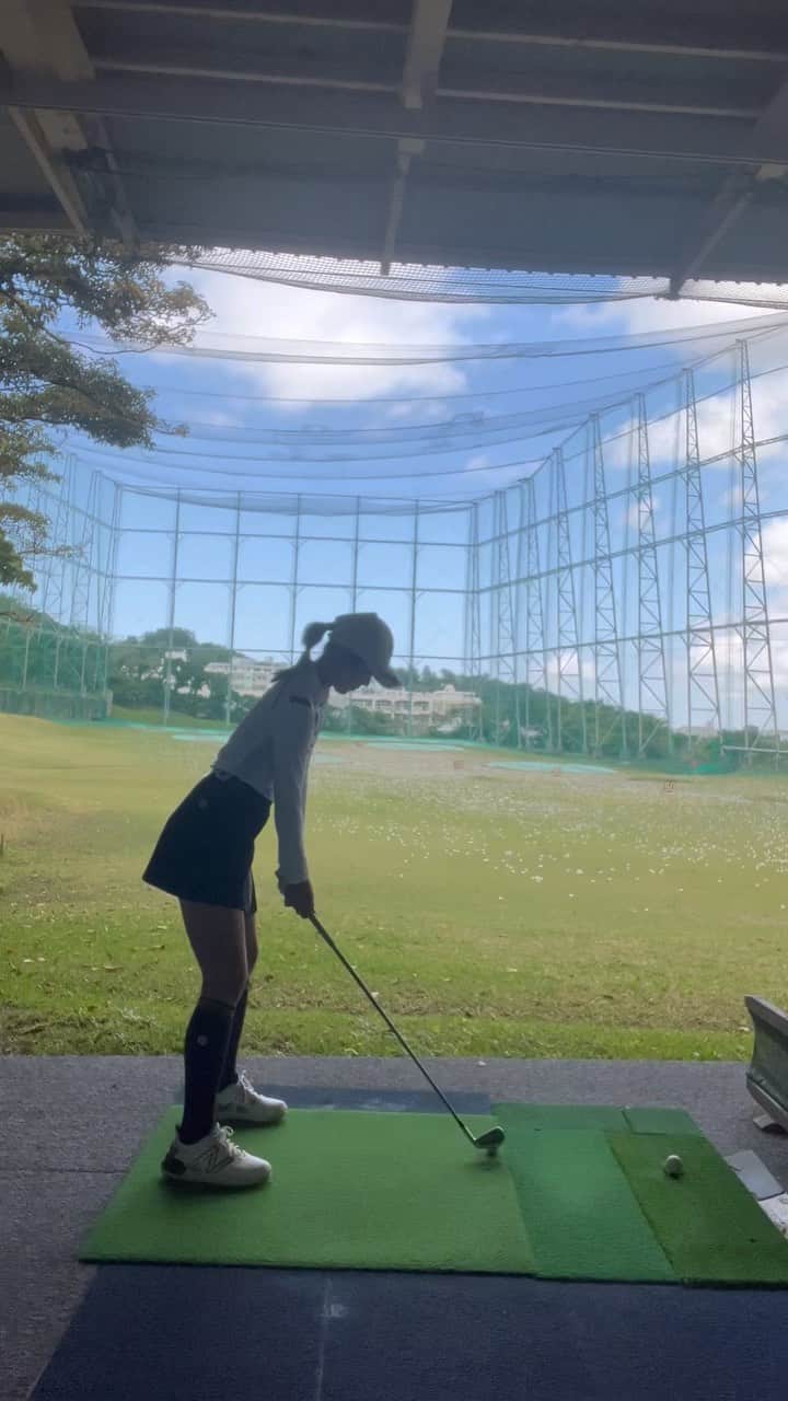高木萌衣のインスタグラム：「#ELECOM  #ブリヂストンスポーツ #cpggolf  #イデアラボ #秋山錠剤  #フジプレミアムリゾート　#stmgolf #newbalance #ゴルフ  #ゴルフウェア　#ゴルフファッション #ゴルフ女子　#女子ゴルフ　#高木萌衣　#女子ゴルファー　#ゴルフスウィング　#アイアンショット #golf #golfswing #golfstagram #골프 #골프스윙  #골프웨어 #골프여자 #골프스타그램」