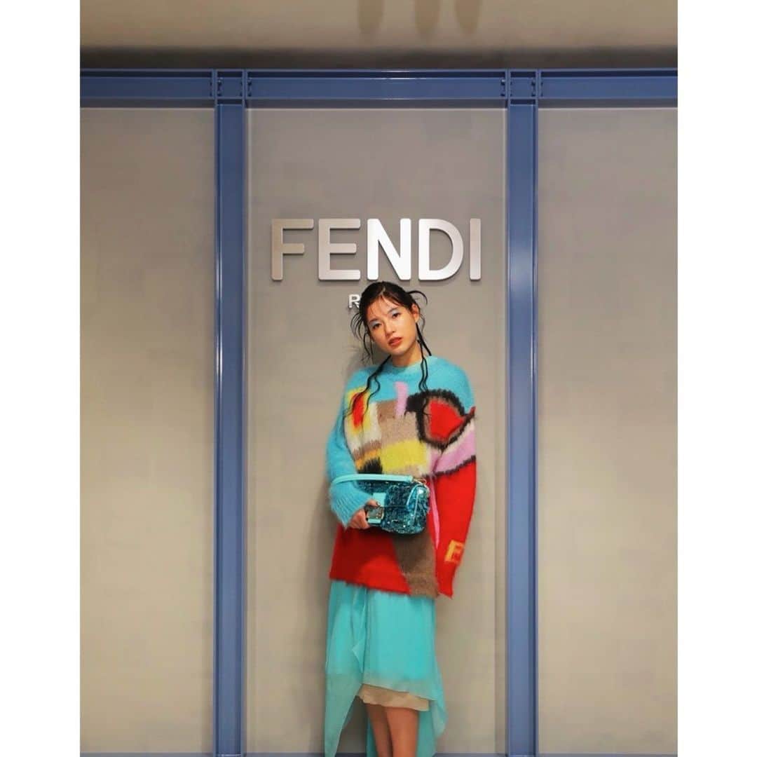 石井杏奈のインスタグラム：「本日オープンしたFENDI「Palazzo Fendi Omotesando」  かわいい食器たくさんあった🤤🤤🤤  #PalazzoFendiOmotesando #FendiSS23 @fendi」