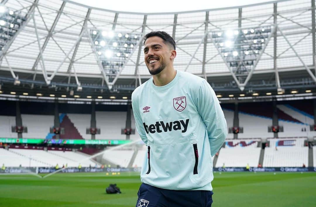 パブロ・フォルナルスのインスタグラム：「Que nada te quite la sonrisa.」