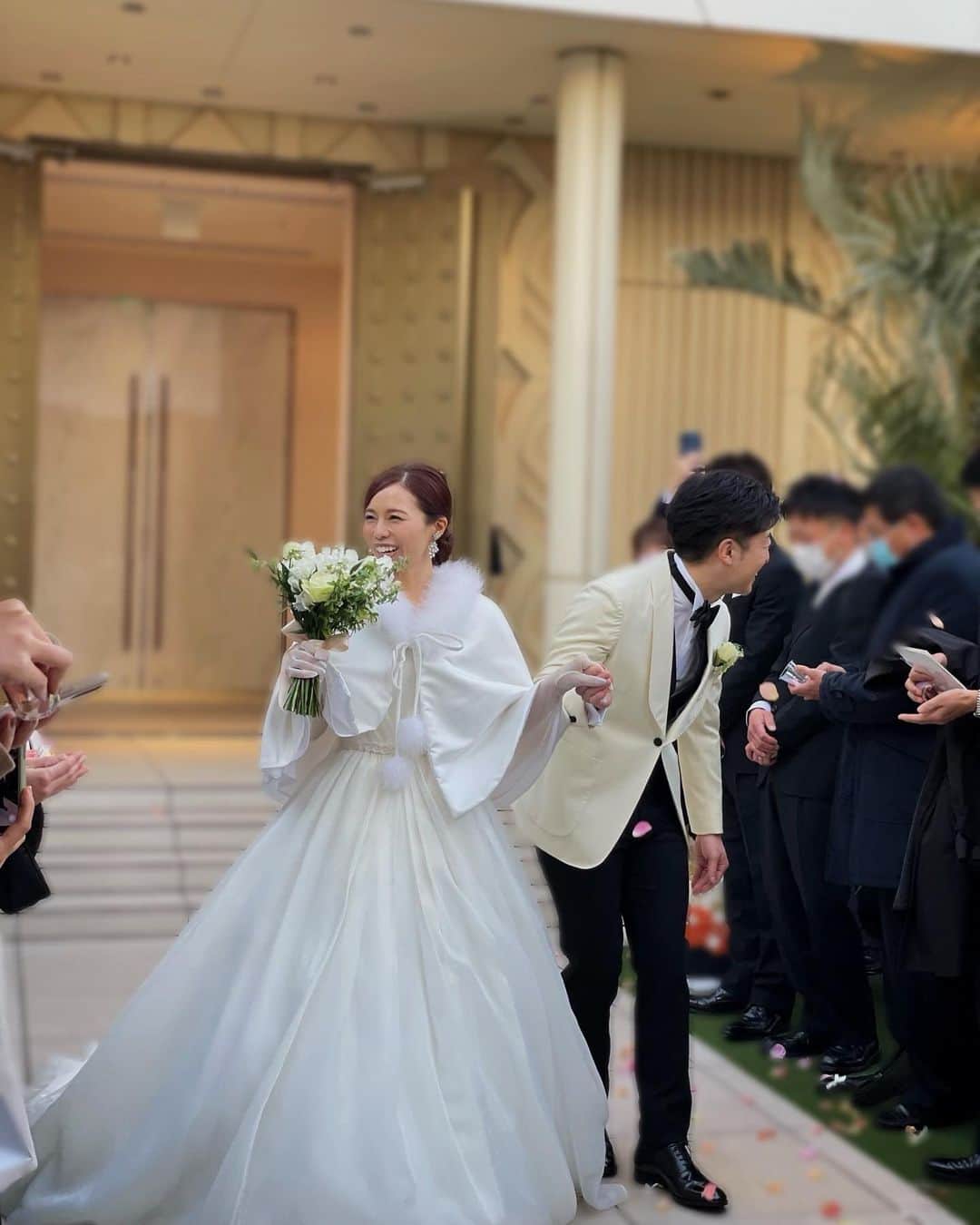 横井美穂のインスタグラム：「あいみ結婚本当におめでとう🥹💗 幸せで胸いっぱいすぎて泣きすぎた1日🫶  #happywedding」