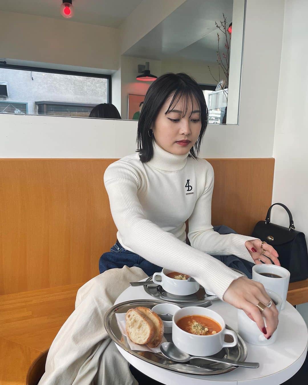 阿部紫夕那のグルメインスタ