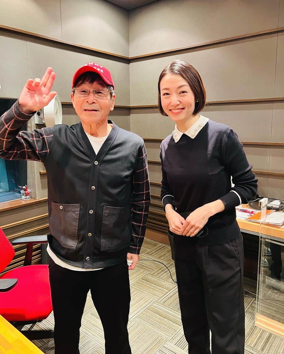 八木早希さんのインスタグラム写真 - (八木早希Instagram)「毎週日曜日朝8：10 ABCラジオでお届けしている 「チェンジの瞬間(とき)〜がんサバイバーストーリー〜」明日のゲストは間寛平さん✨ (TBSラジオ：土曜 あさ 8:45～9:00)  マラソンとヨットで地球一周を成し遂げた寛平さん🌎！!がんと診断されたのはまさにそのアースマラソンの途中！がんは挑戦を中断する理由にはならず、完走✨「何にも逆らいませんねん」 その言葉の神々しささえ感じます💫  #間寛平#感動#がんサバイバー#cancersurvivors #superhuman #チェンジの瞬間#小野薬品#日本対ガン協会 #ABCラジオ#八木早希」2月11日 20時40分 - sakiyagi