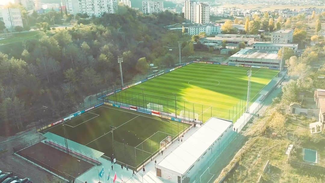 レバン・コビアシビリのインスタグラム：「#საქართველო🇬🇪 #georgia #gff #ფეხბურთი #football #ინფრასტრუქტურა #infrastructure #future ⚽️」