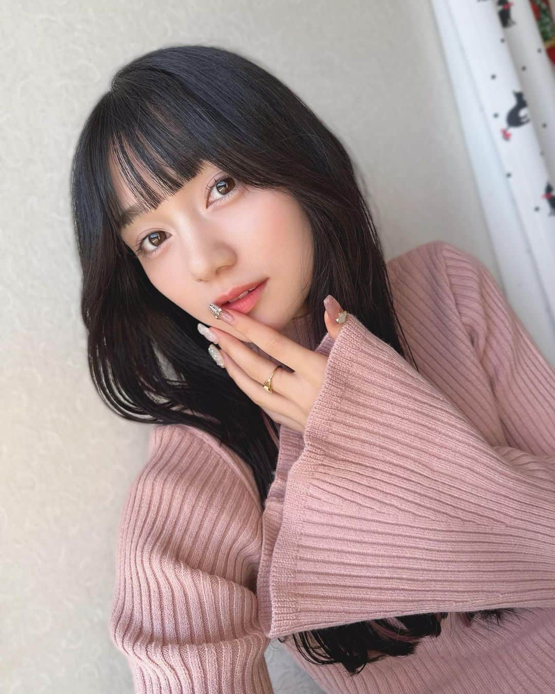 熊澤風花のインスタグラム：「2年ぶりのエクステ！👩🏻‪‪❤︎‬ 期間限定ロングヘアなのでいっぱい楽しむ！」